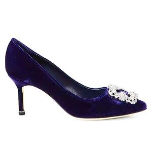 NIB Manolo Blahnik Hangisi 70 mm Purple Velvet Crystal Buckle Pump 39.5